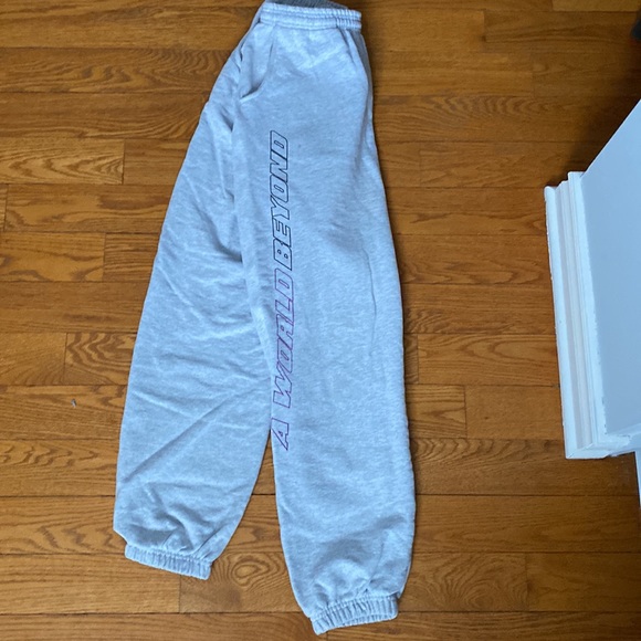 Shadow Hill “A World Beyond” Sweatpants - Picture 6 of 7